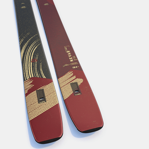 Nevar skis + 4-lock skins 2027