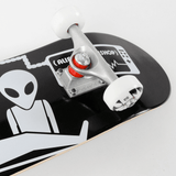 Abduction 8.0 complete skateboard