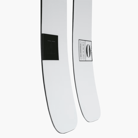 Stranger 100 skis 2027