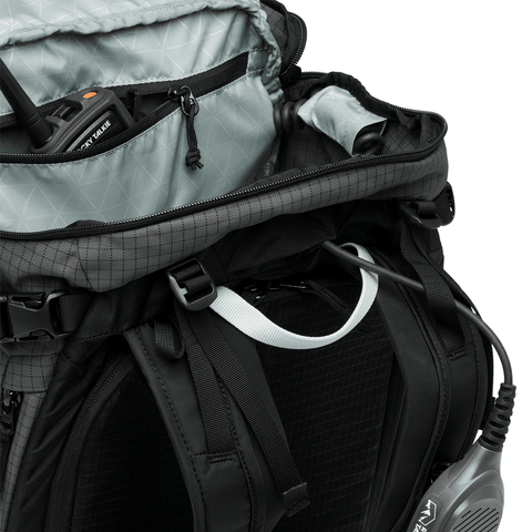 Helio 30 backpack - Carbon