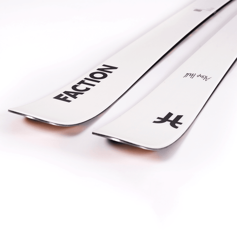 Studio 1 skis A-Hall 2025