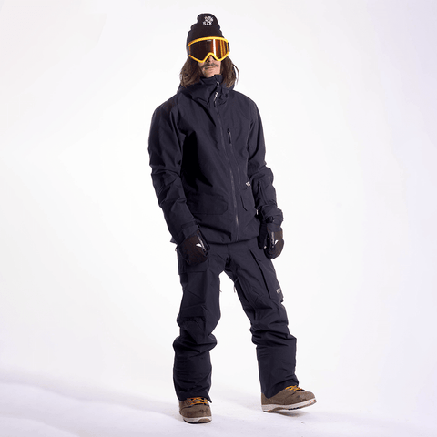 Catalyst insulated 2L jacket - Jet black