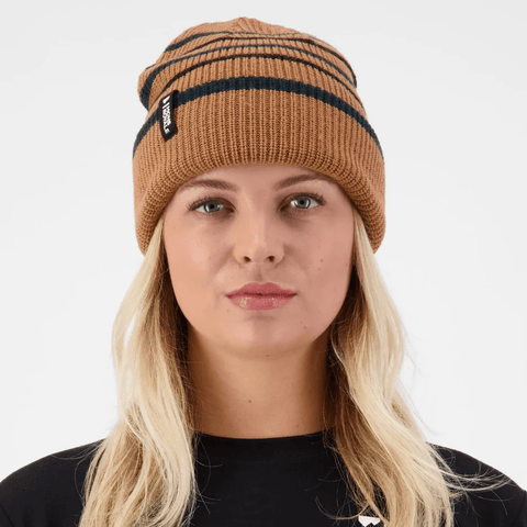 Stripey merino beanie - Tan / Dark pine / Black