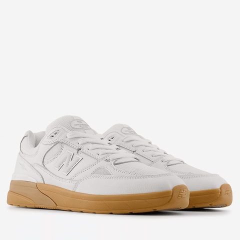 933 shoes - White / Gum