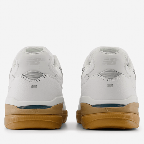 933 shoes - White / Gum