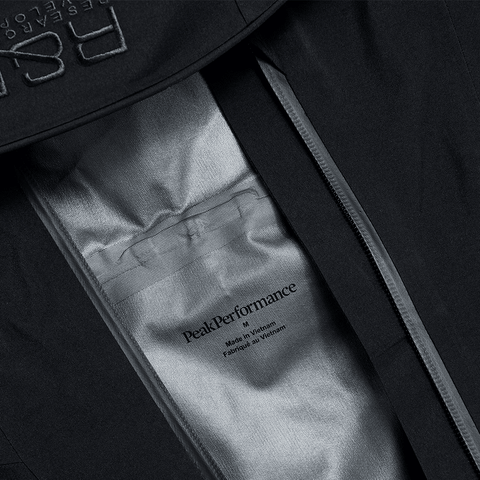 Vislight Gore-Tex® C-knit 3L shell jacket - Black