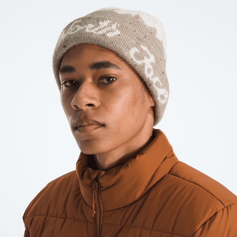 Cabin mountainscape beanie - Mushroom grey / White dune