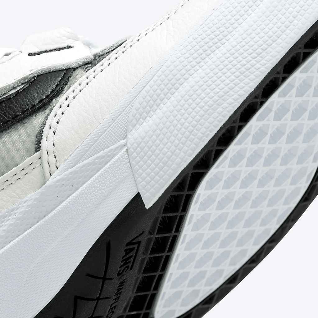 Wayvee shoes - True white / Black